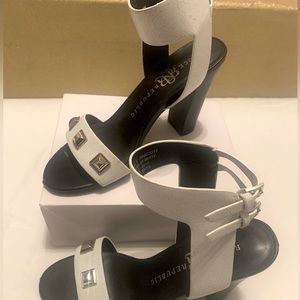 Women’s Rock Republic Embellished B&W Wedge Platform Heel